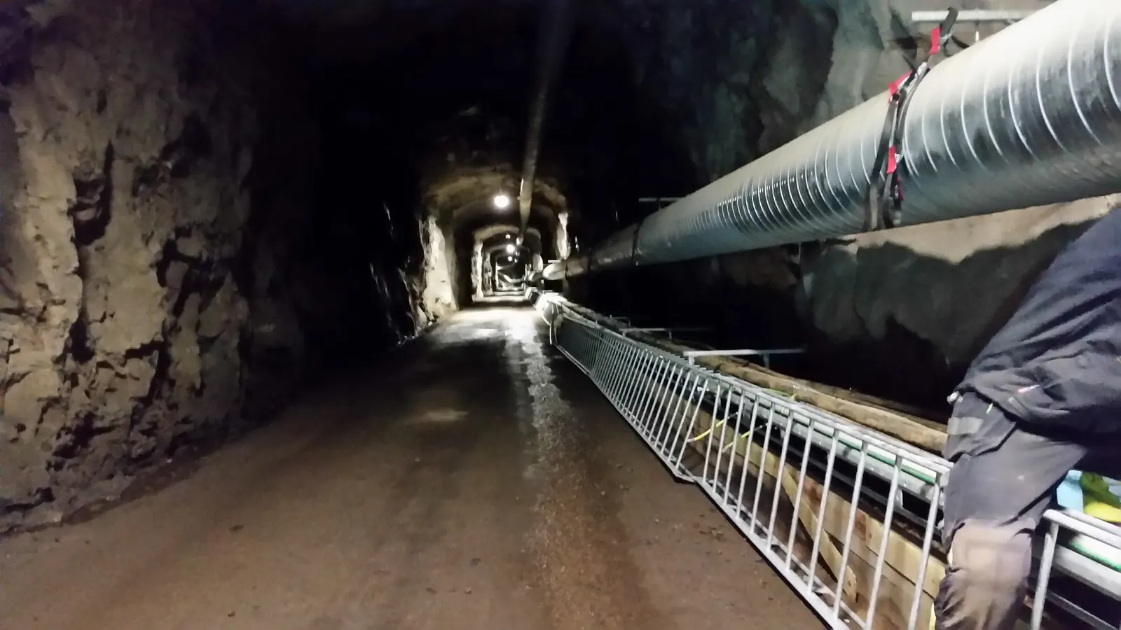 Kabelförläggning i bergtunnel, Värmland (2015)